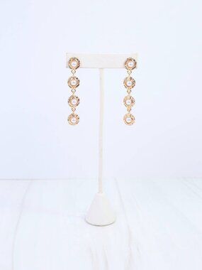 Caroline Hill Gold Aella Hammered Pearl Dangle Earring